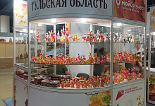 С 4 по 8 октября в Экспоцентре проходит XXI выставка-ярмарка народных художественных промыслов и ремесел России «Жар-птица. Осень 2023»